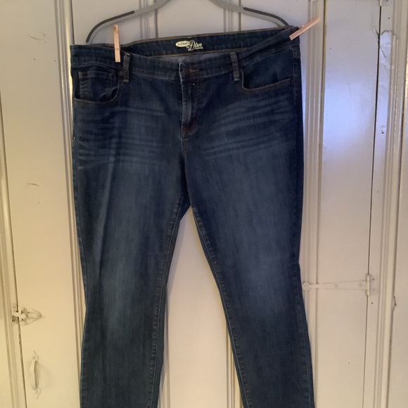 Old Navy The Diva plus size jeans - Picture 5 of 6